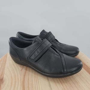 Clarks Collection Black Leather Soft Cushion Slip On Loafers Shoes Women Size 8W